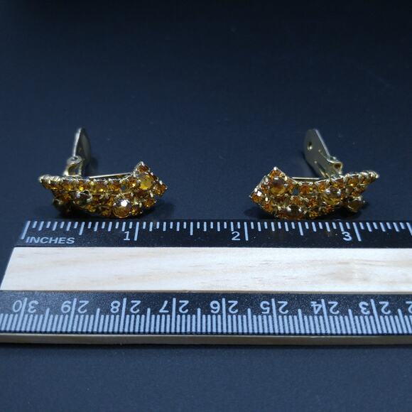 Alice Caviness Topaz Rhinestone Earrings, 1960s Vintage Jewelry - Picture 4 of 10